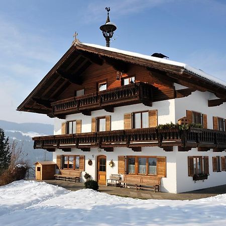 Apartamento Gugghof Hopfgarten im Brixental Habitación foto