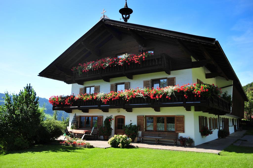 Apartamento Gugghof Hopfgarten im Brixental Habitación foto