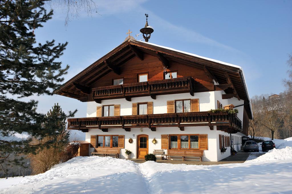 Apartamento Gugghof Hopfgarten im Brixental Habitación foto